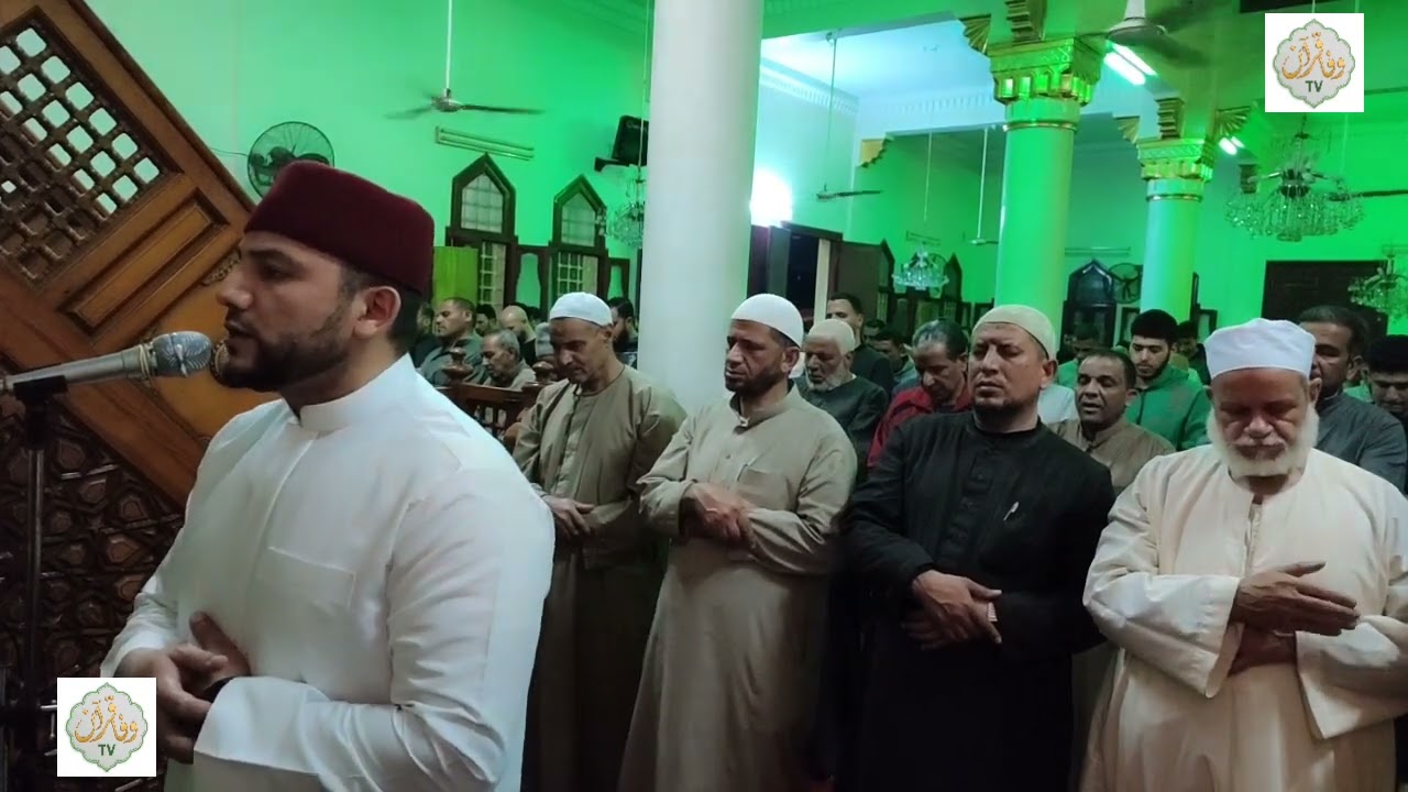 ترتيل وأداء جميل رغم انقطاع الكهرباء أثناء تلاوة الشيخ علاء الدين حمزه حنطور في صلاة التراويح 🌹🌹🌹🌹
