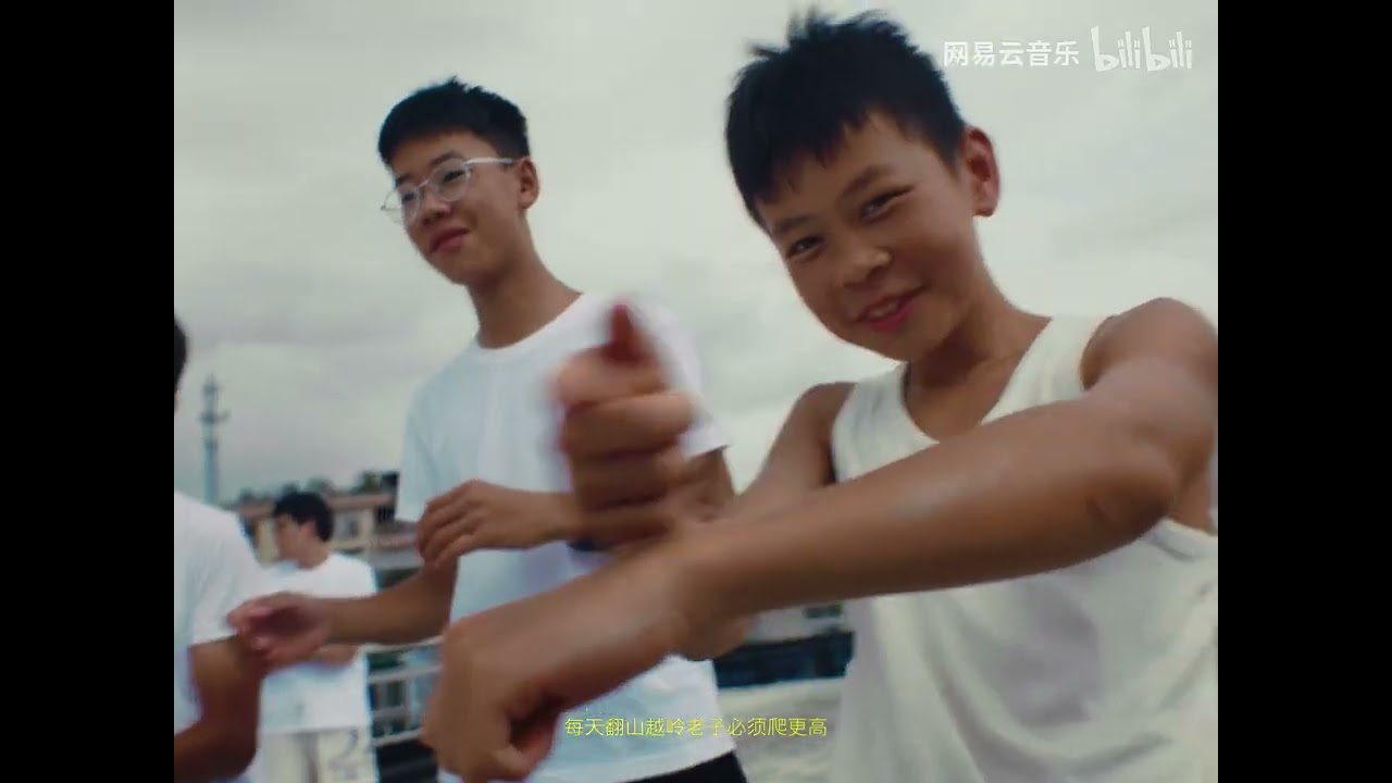 網易雲音樂專訪：艾志恆Asen【世界會下雨，但雨還是會停】