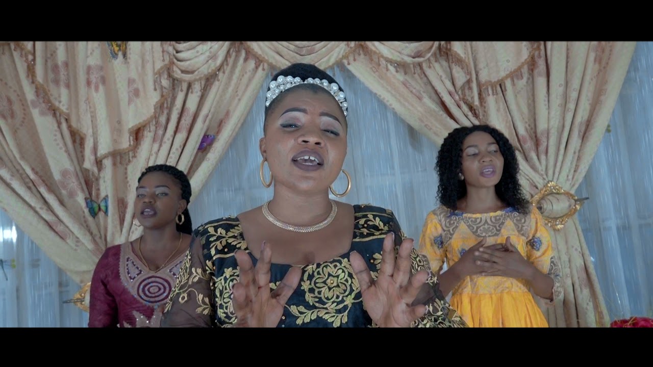 MAPENZI YAKO YA FANYIKE BY MIREILLE LWESSO