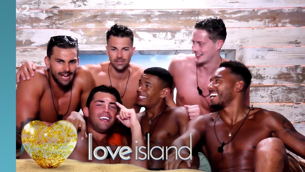 The Boys Are Let Loose in Casa Amor | Love Island 2018