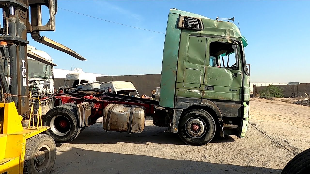 Mercedes Truck Accident Cabin ' Chassis Engine Repairing And Restoration Complete Video Truck World1