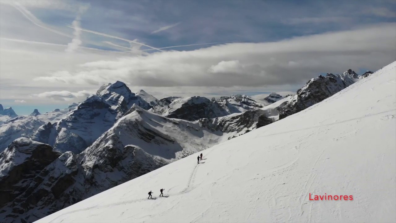 Drone Cortina d'Ampezzo.  Le immagini più belle delle montagne di Cortina d'Ampezzo.