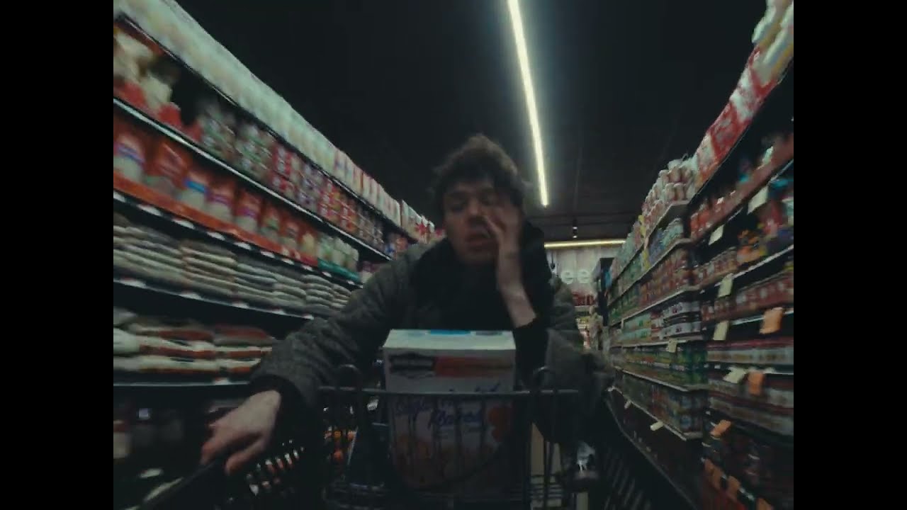 Jackson August - COOL RIFF! (Official Video)