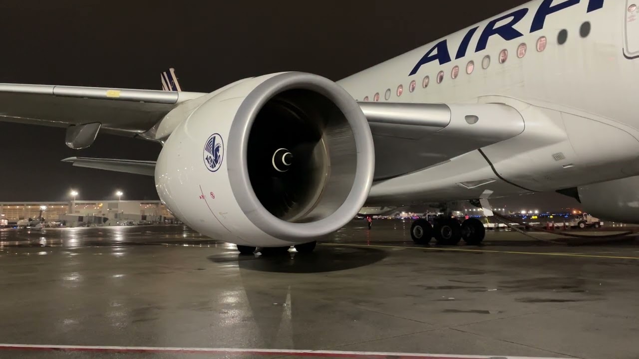 Air France A350-900 engine start