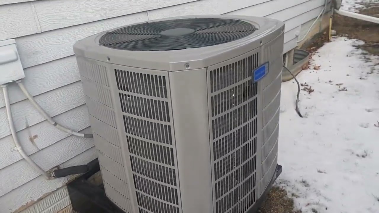 The 2021 American Standard Silver Heat Pump Running in Heat Mode