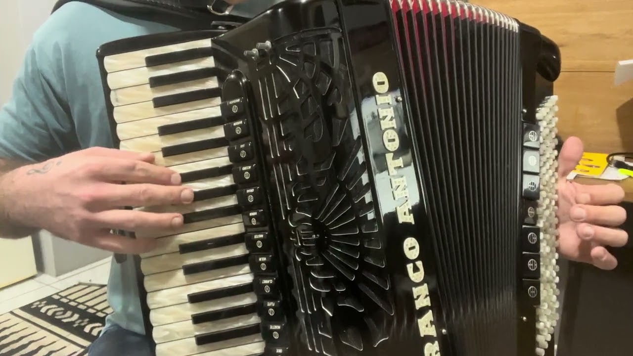 Vídeo aula acordeon - fim de semana - os Atuais