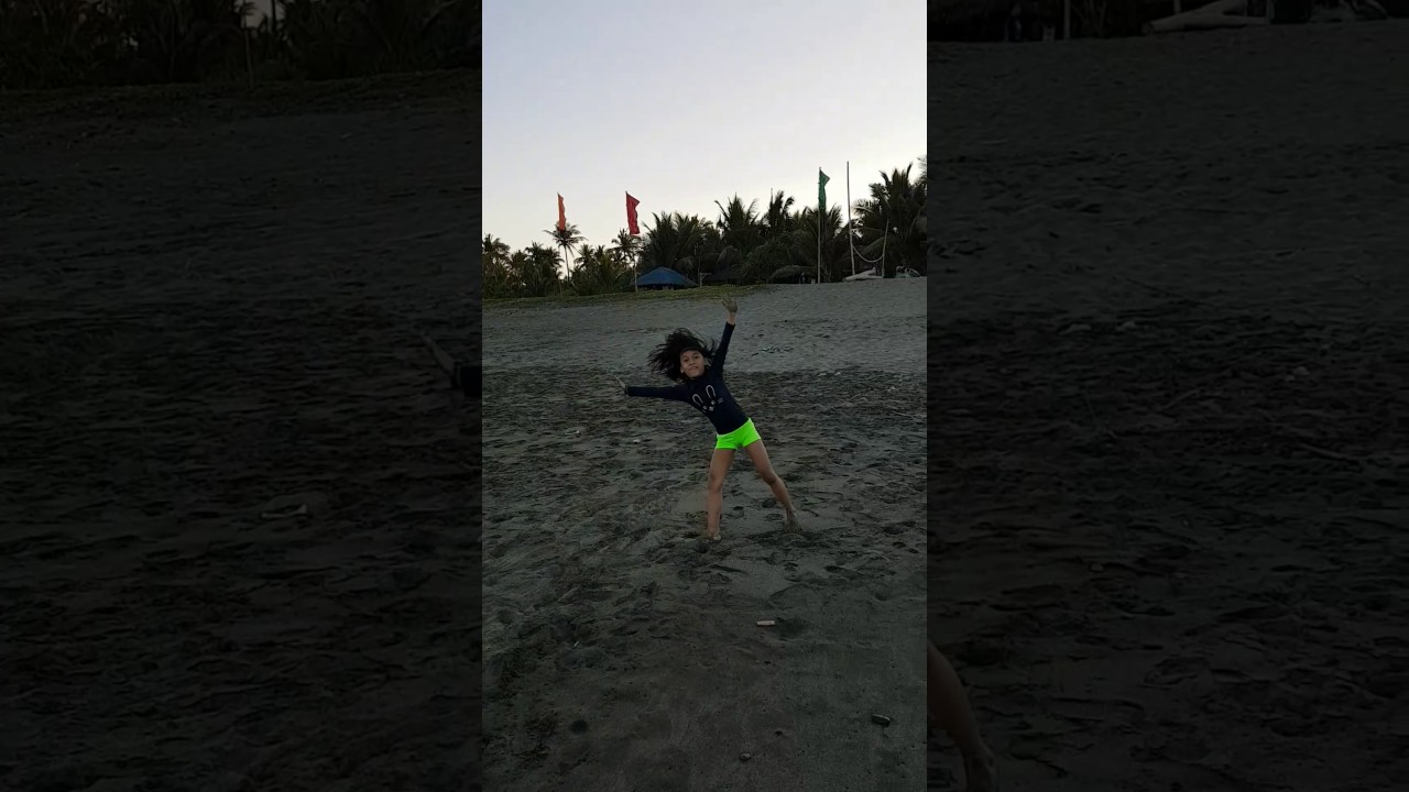 gimnastic at the sand at baler
