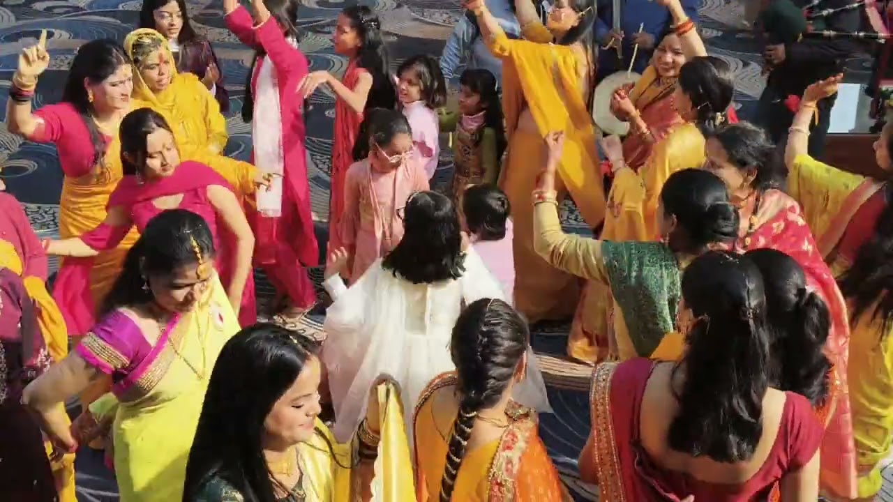 भांजी की हल्दी 🥰
