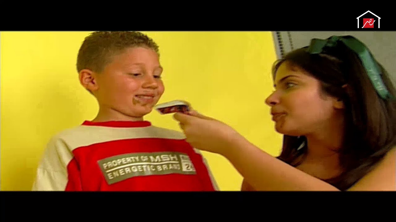 منى زكي تحكي قصة عشقها للشيكولاته