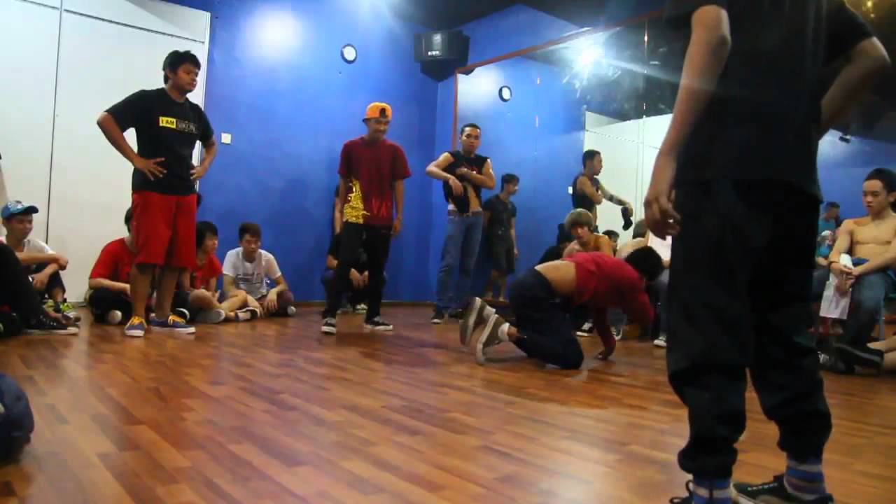 Crazy Move Crew vs Predacon Junior | Audition The Fabulous Dance Studio Vol.3