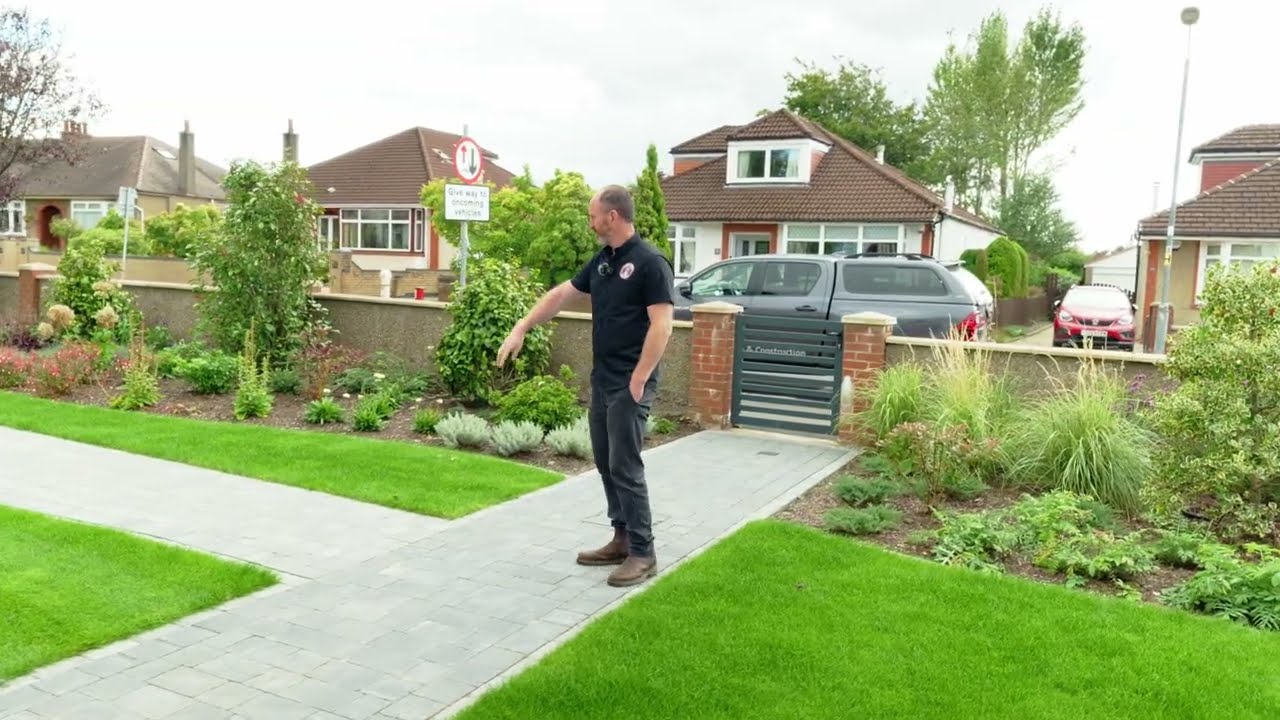 MacColl & Stokes Landscaping - Bearsden Garden Spotlight
