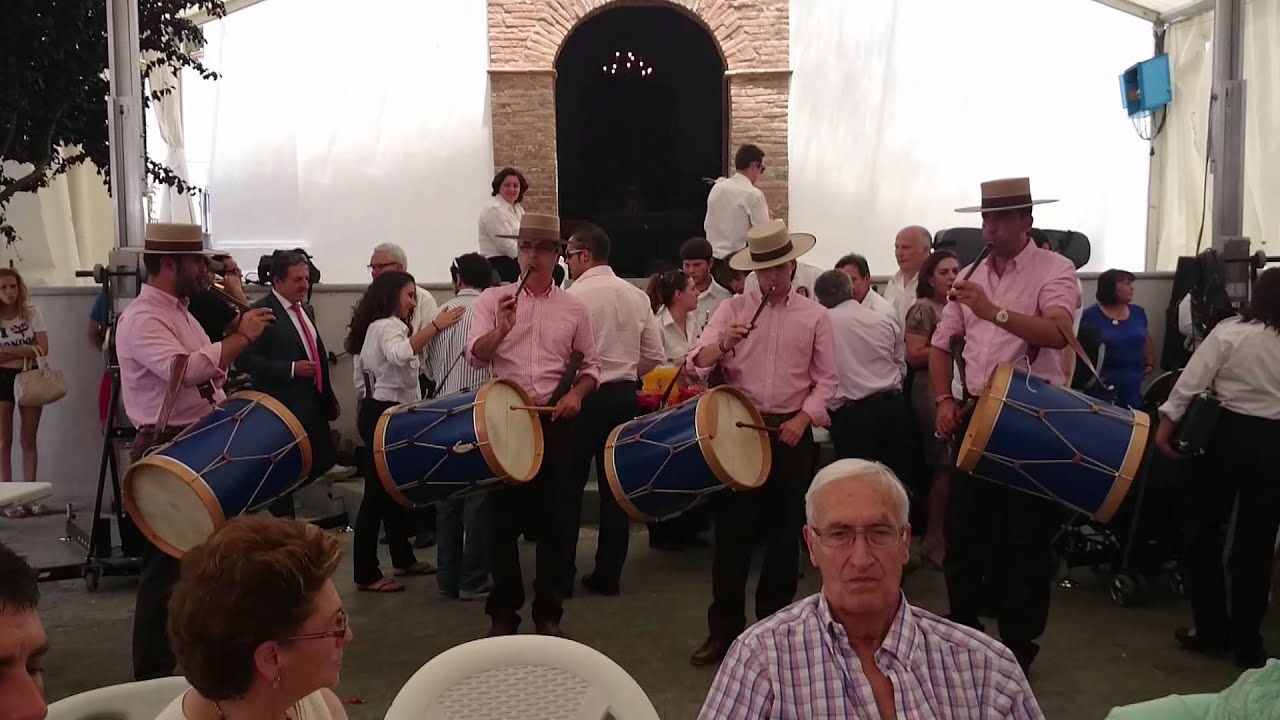 Tamborileros "Los Bravo". Popurri de sevillanas