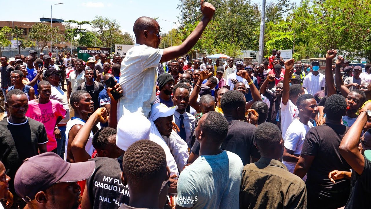 TKNP storms Kisumu offices urging MD Kalonje to step aside over fee irregularities.