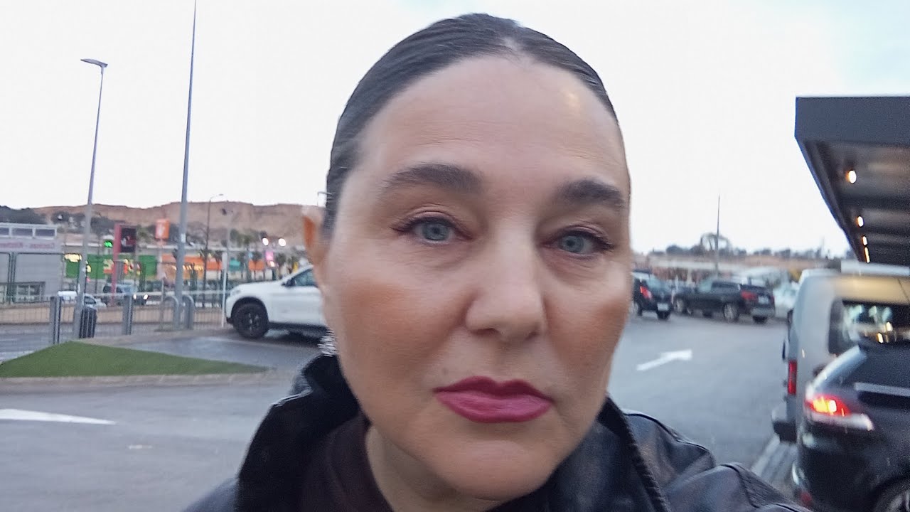 Мужчин лучше сейчас не трогать.Творец за них взялся конкретно 