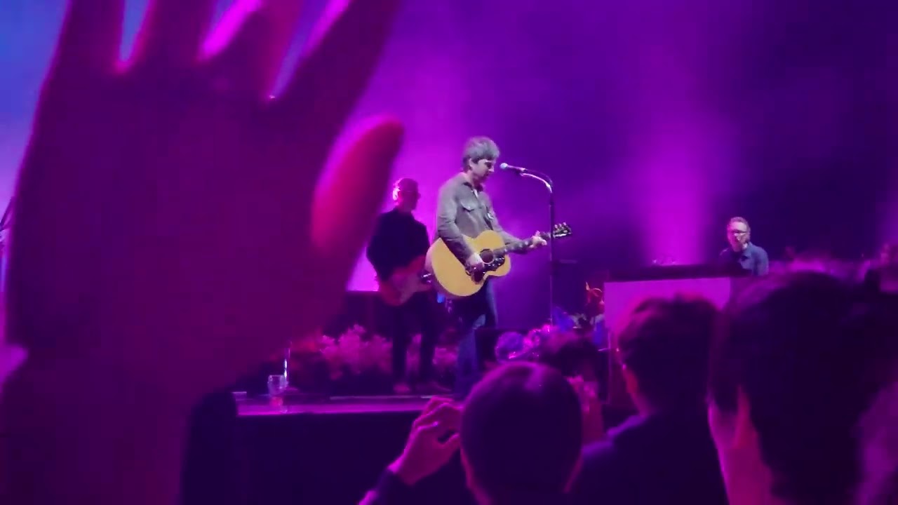 Noel Gallagher's High Flying Birds - Half the World Away (JAPAN TOUR 2023 DAY2)