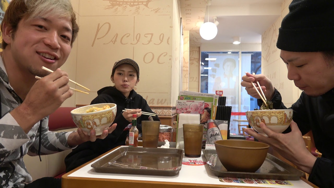 すき家で早食い勝負したねん