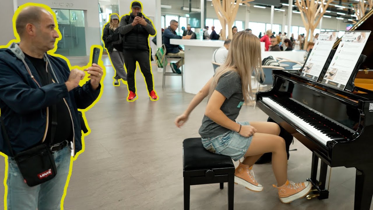 I played THE CRANBERRIES - ZOMBIE on piano in public
