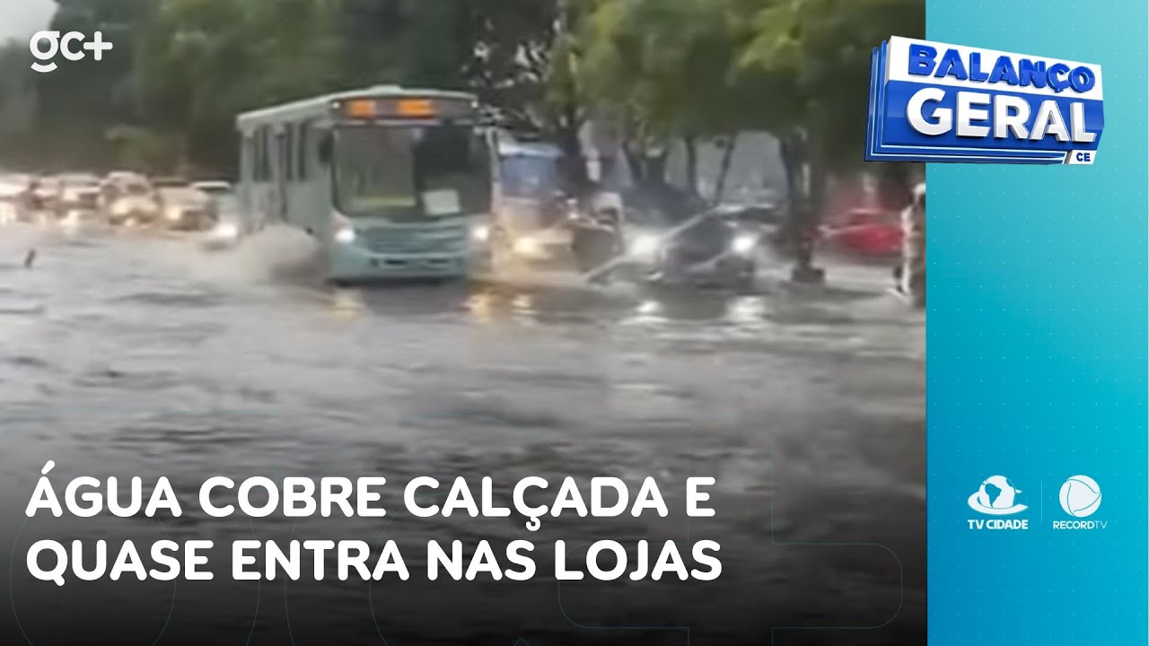 Água cobre calçada e quase entra nas lojas | Balanço Geral CE