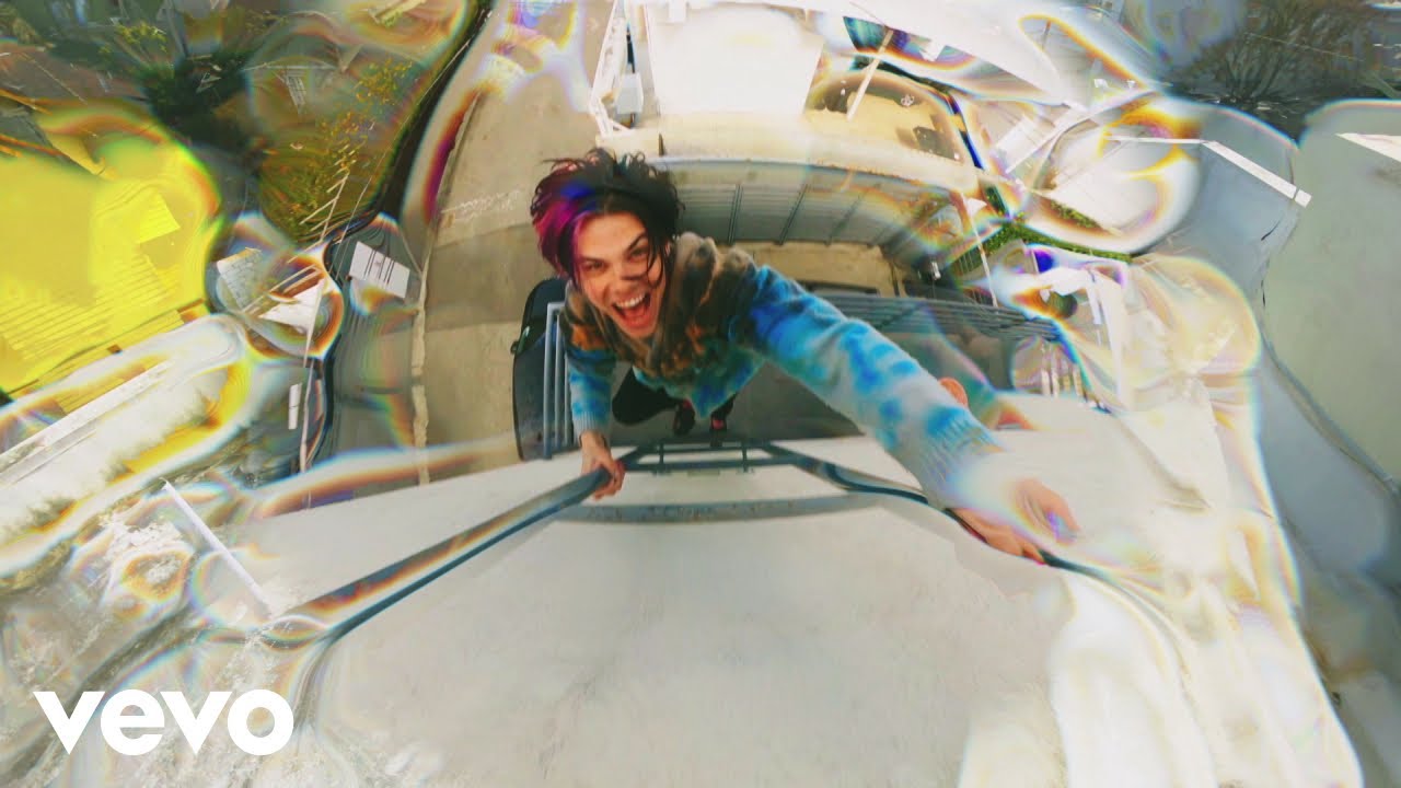 YUNGBLUD - weird! (Official Video)