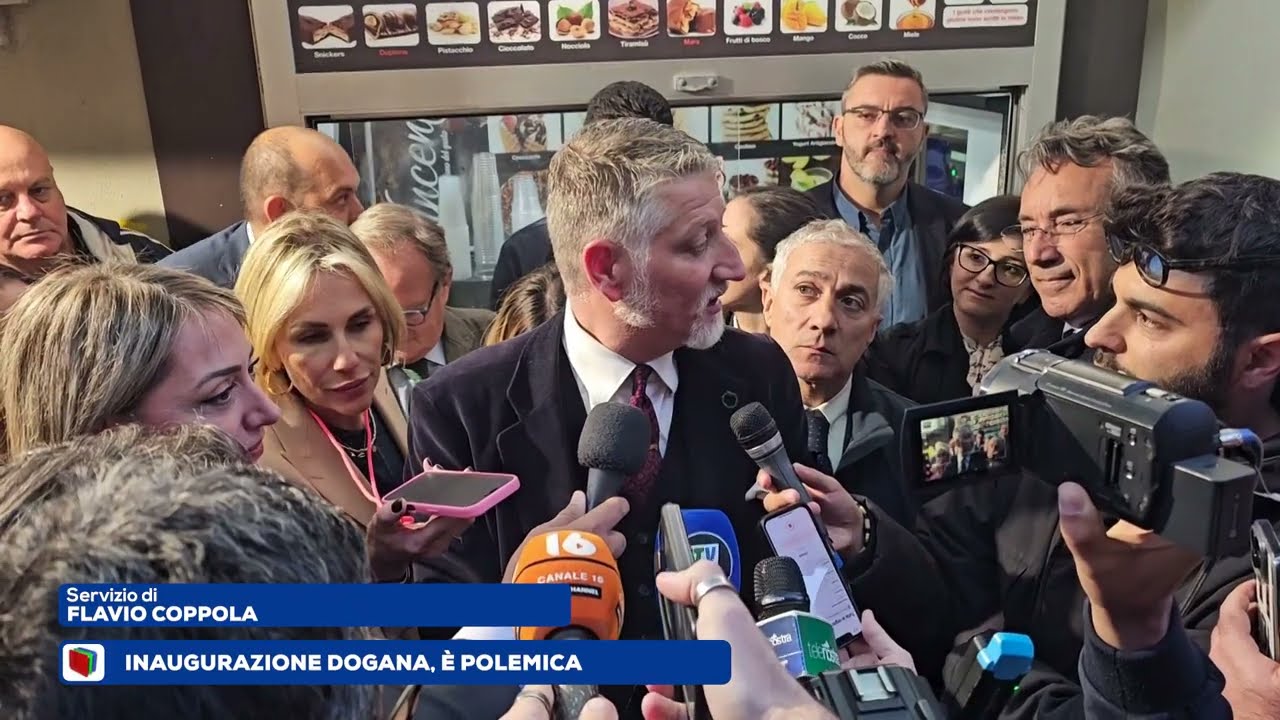 Dogana, inaugurazione con Giuli e Piantedosi. Insorge il Comitato: 