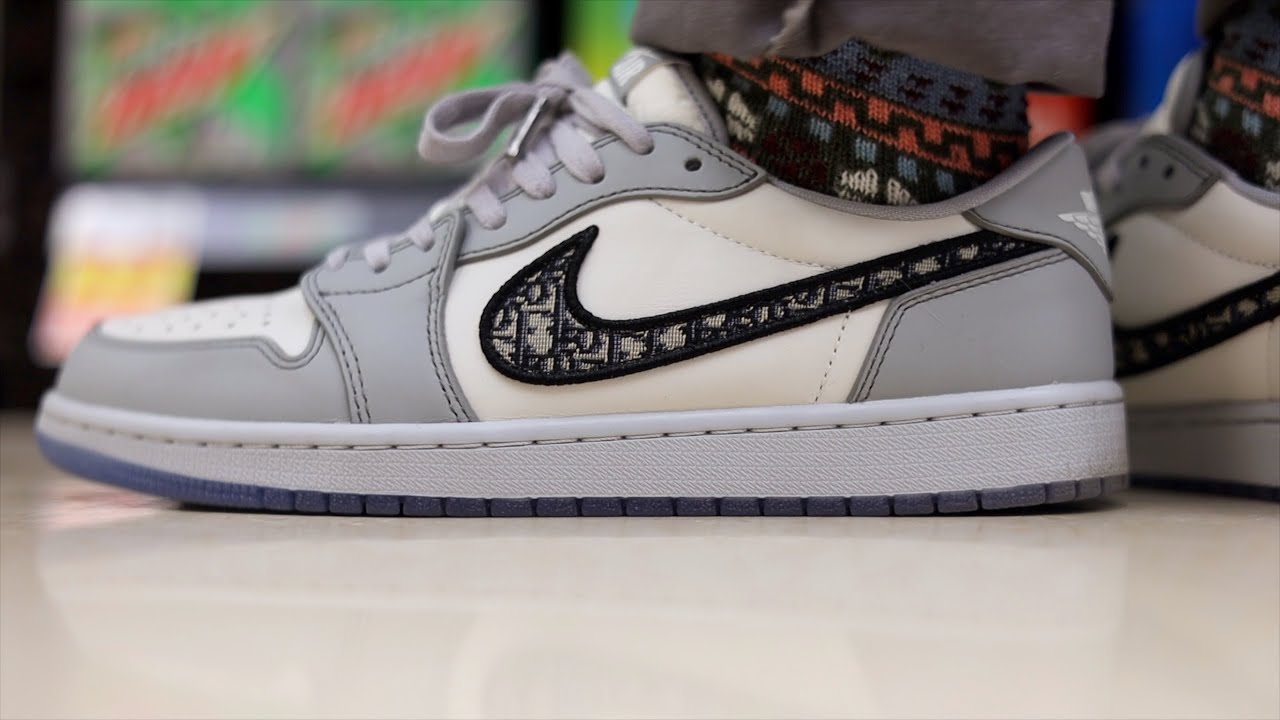 DIOR X AIR JORDAN 1 Low On Foot Review