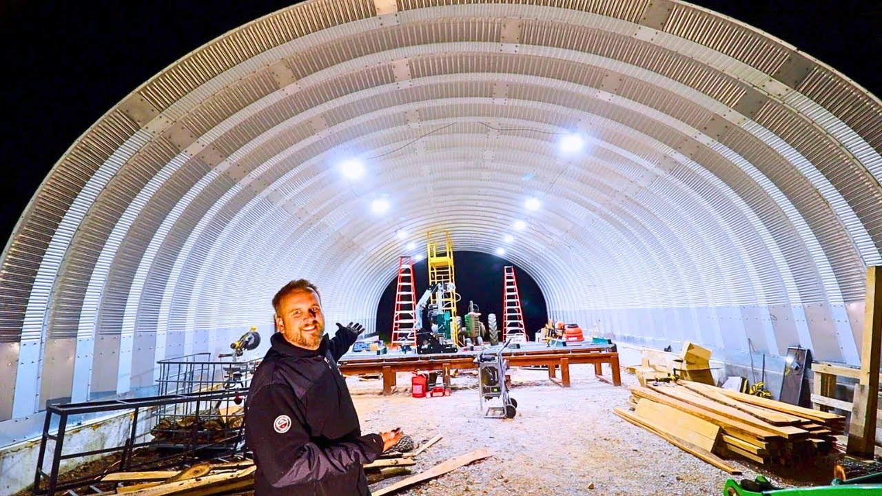 195,000 Lumens with No Electric Bill - Installing Hykolity Lights