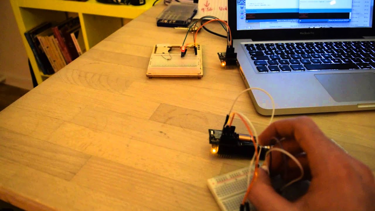 Wirelessly control an LED with a potentiometer using RFduino