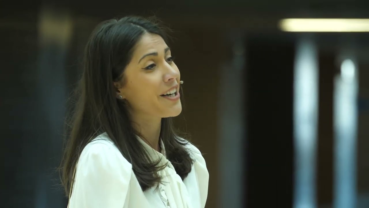 Andreea Bucur (soprană) - Mult mă-ntreabă inima