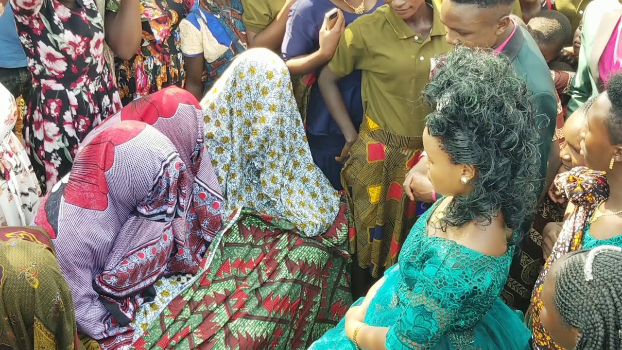 Hii hapa Send Off ya Bi/ Sifuni....