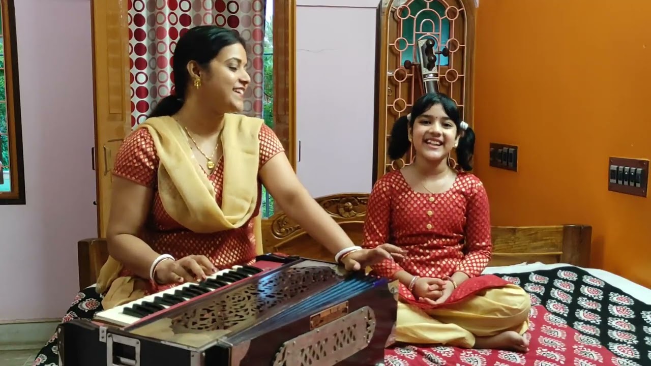 Chokher Aloy Dekhechilam ll চোখের আলোয় দেখেছিলেম ll রবীন্দ্র সঙ্গীত ll মা ও মেয়ের জুটি ll
