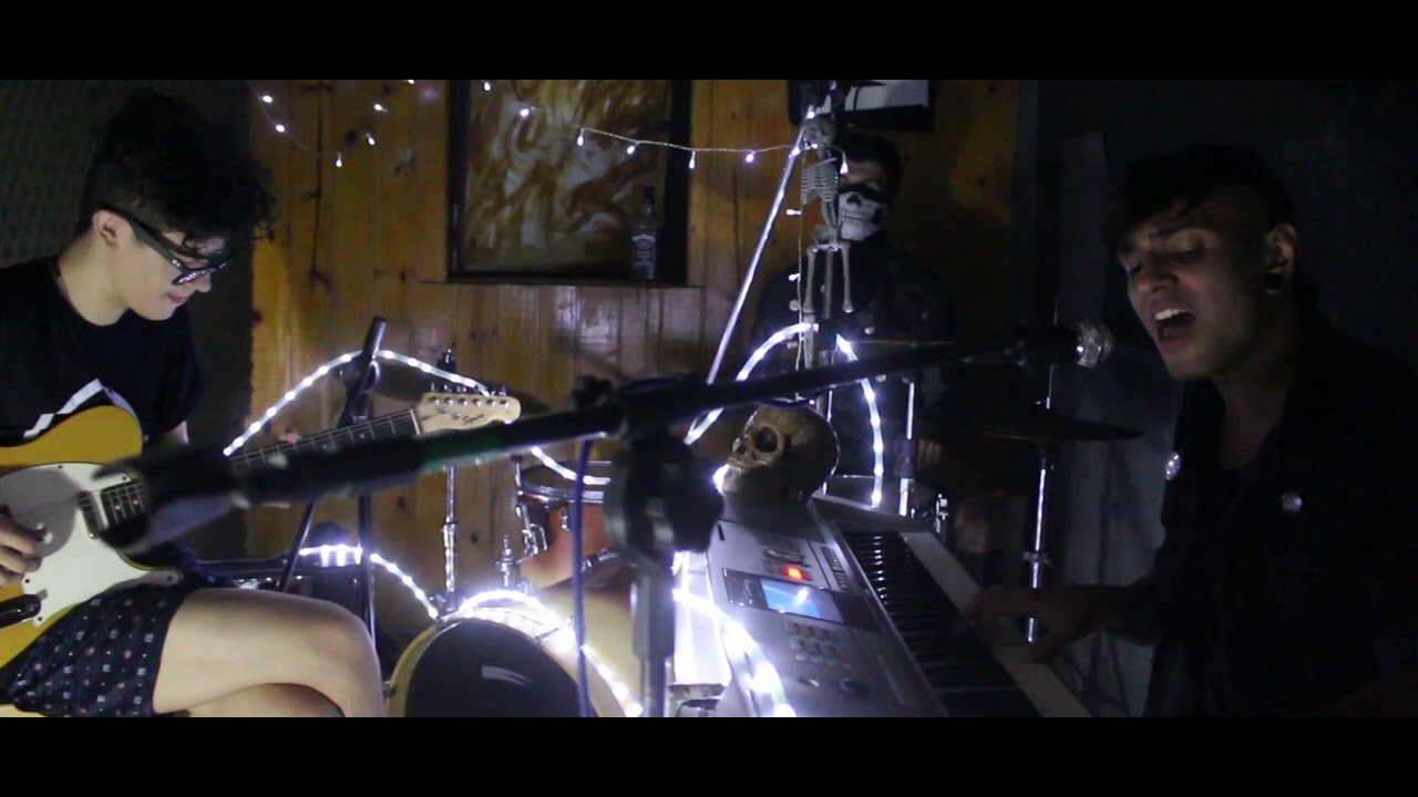 The Phoenix / Não Existe Amor Em SP (Criolo) - Twin Pumpkin - Spook Sessions #01