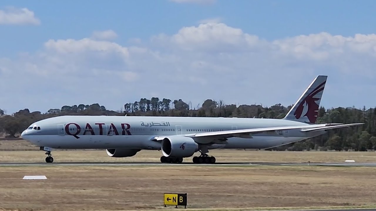 Plane Spotting at Canberra International Airport