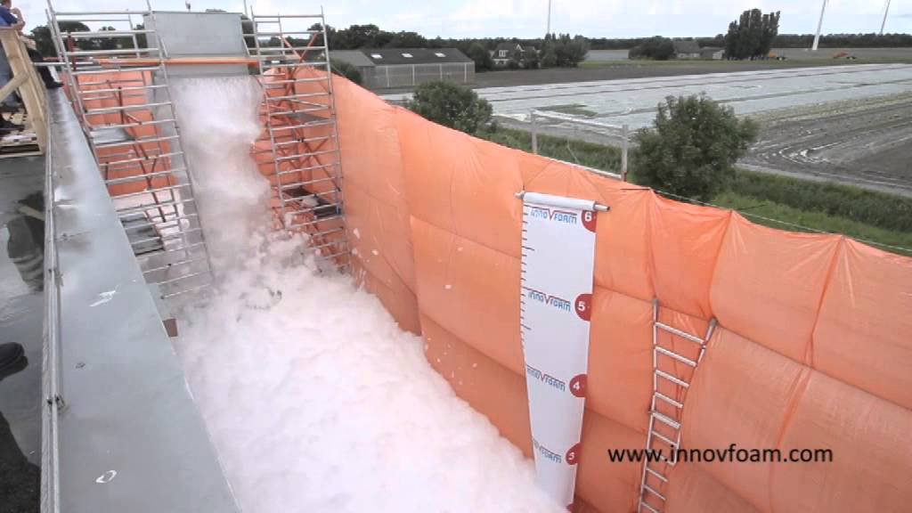 InnoVfoam - Large scale foam test with high expansion foam generator