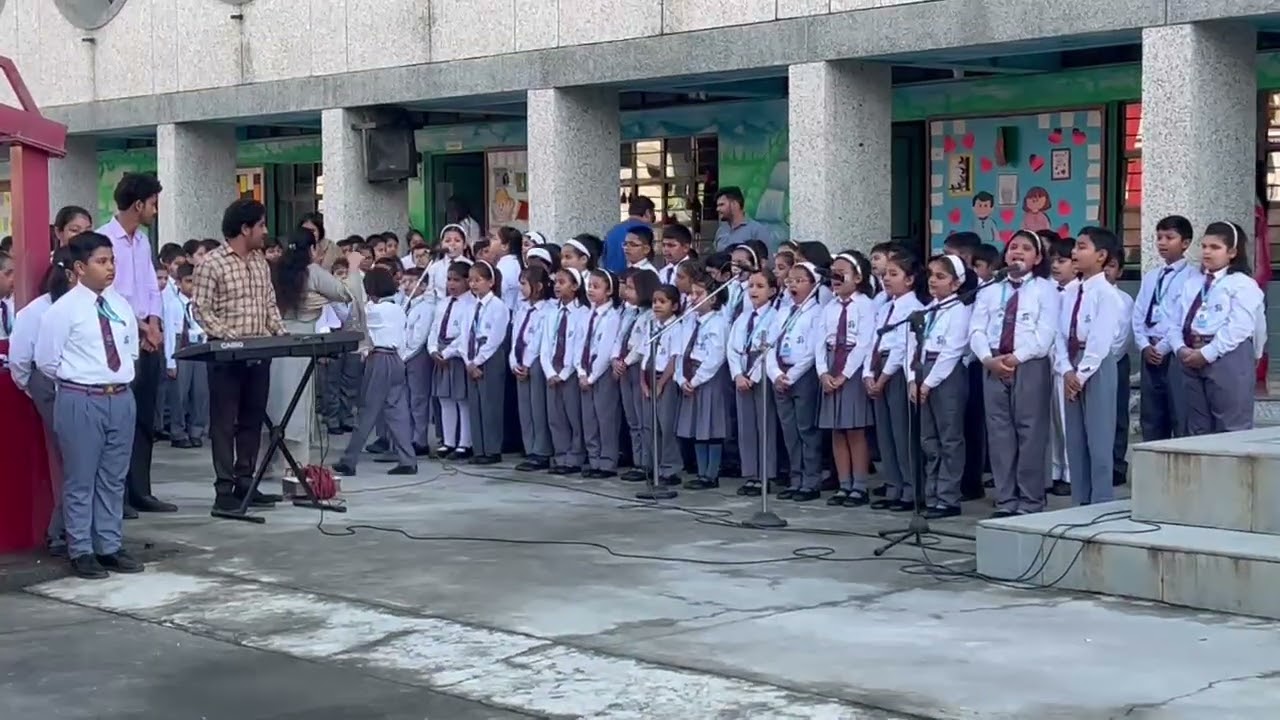 Choir performance 