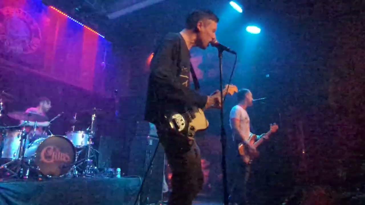 The Cribs - Mirror Kissers [Live @ Reggie's Rock Club - Chicago 2025-09-19]