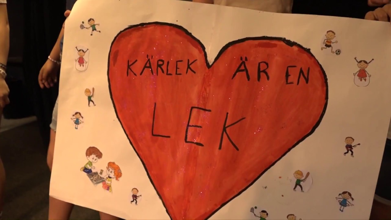 KÄRLEK ÄR EN LEK