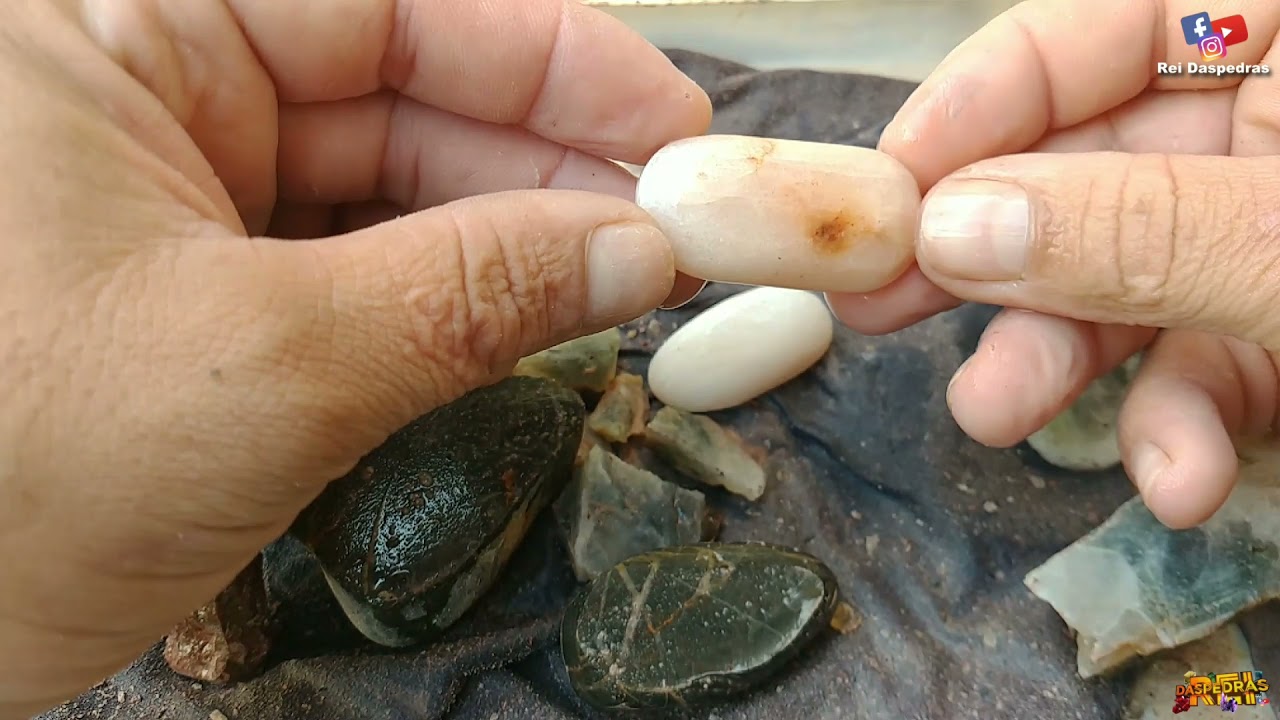 Cortando cabochão pedras incríveis / Feliz Natal