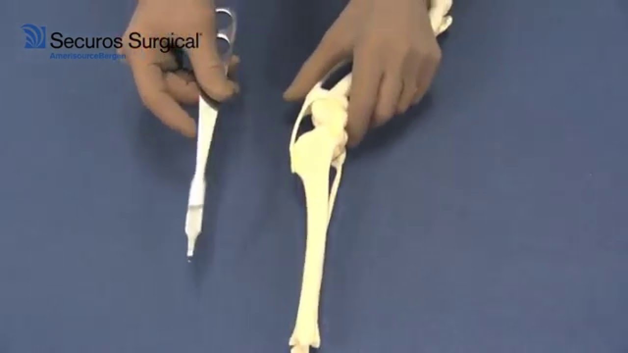 Securos Surgical - Instrumentation: Hohmann Retractor
