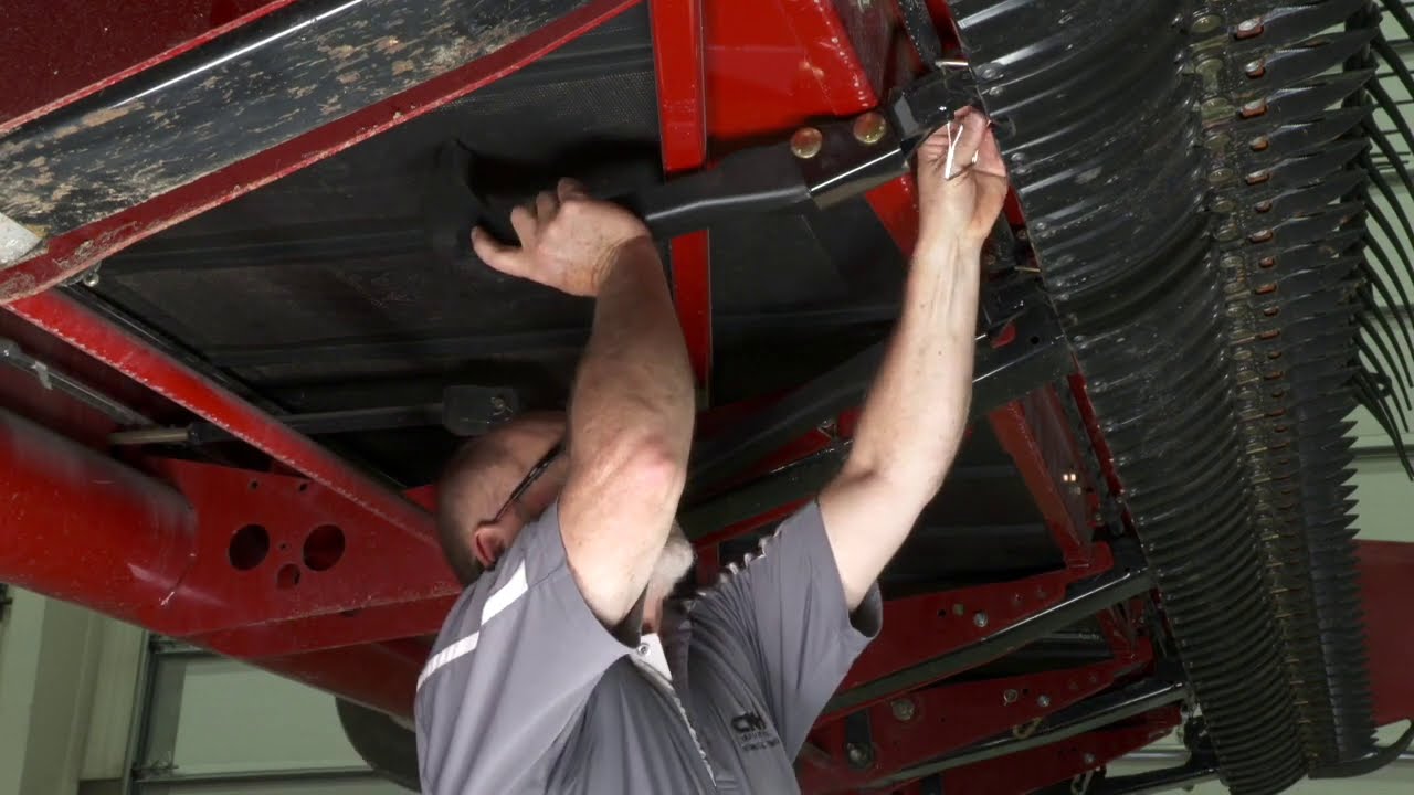 3100 Series II Draper Header  - Adjustments and Operation