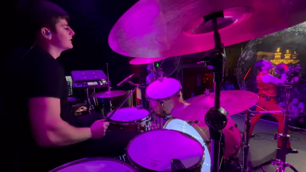 Ollie Wride [LIVE] Victoria + Running in the Night | Drum Cam