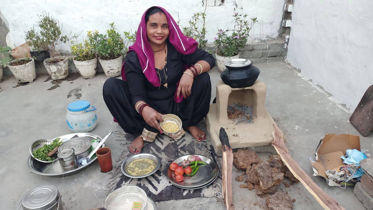 चूल्हे का  खाना  लाइव देखे ll 😀 #live #reipe #villagelife #minivlog #desi