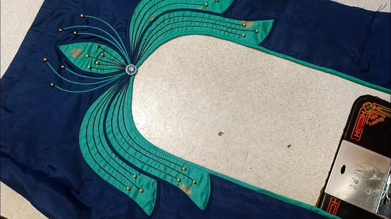 Beautiful blouse back neck design cutting and stitching #trendingblousedesign #lotus neck design