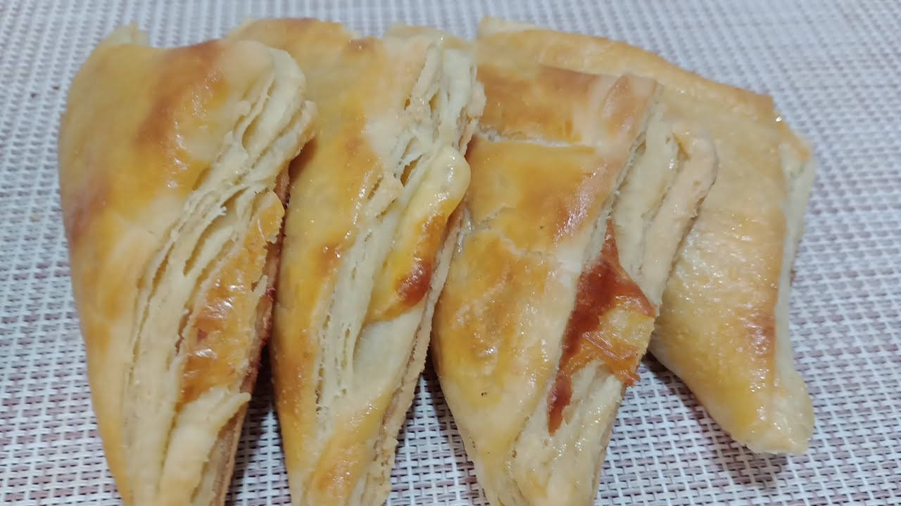 MASSA FOLHADA COM MARGARINA COMUM, PASSO Á PASSO (RECHEIO QUEIJO E PRESUNTO)
