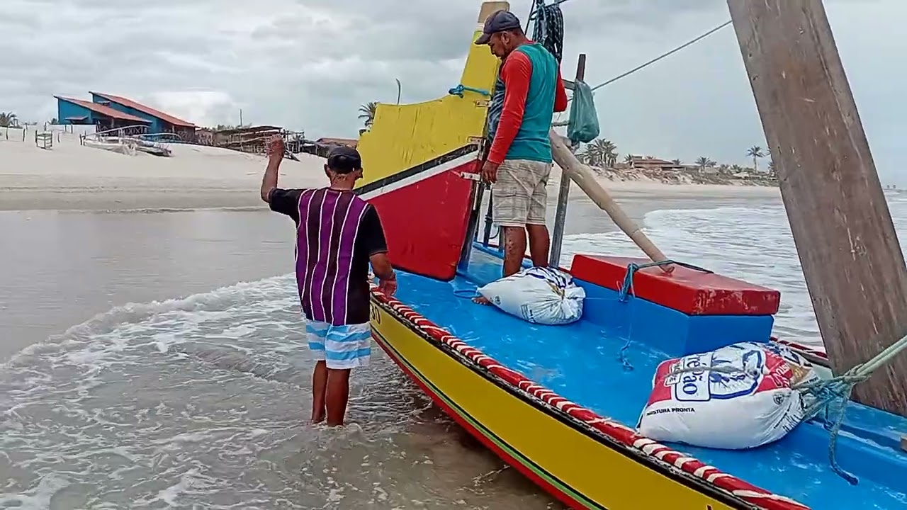 Jangada de regata vai sai