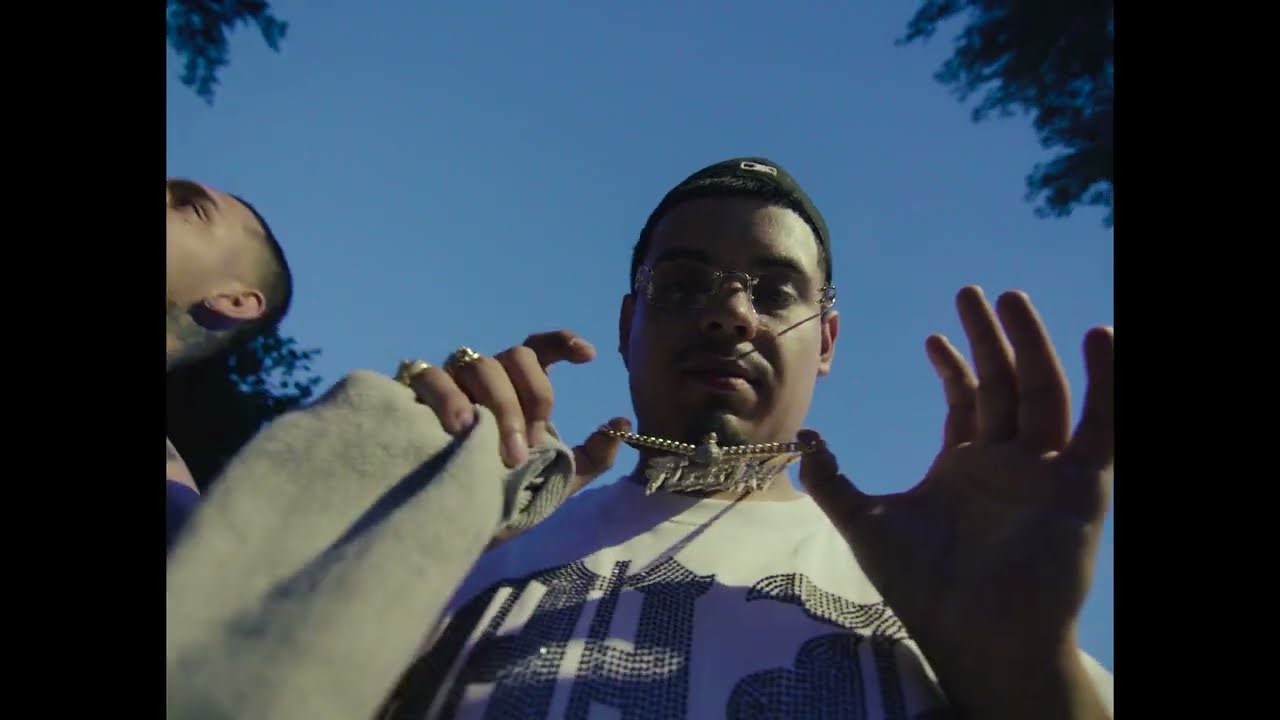 FleeJay - Boomin & Bunkin (official video) shot by : @shotbygoblin 