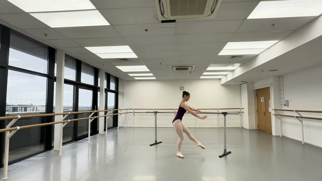 Chloe Bennett - Ballet Audition video including: Barre, Centre, Ballet and Contemporary Solo 