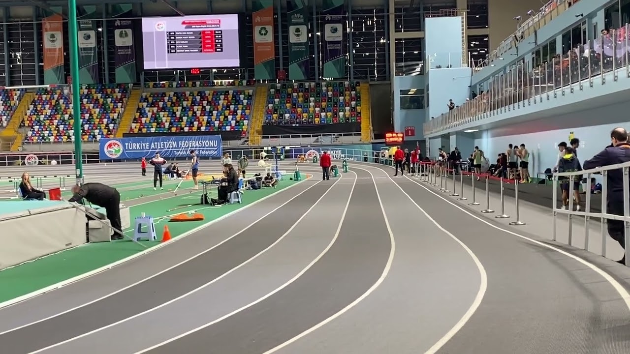 MASTER MİLLİ atletten 200 metre Sprint :Derece süper  33:55 🏃🏻‍♂️👍🏽🥇