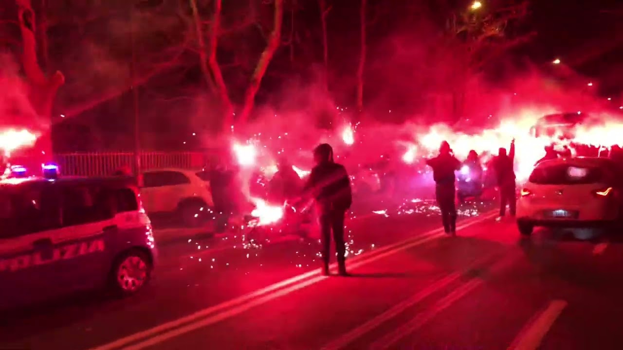 Serie A 21-22 | Salernitana-Spezia | La torciata prepartita dei tifosi granata