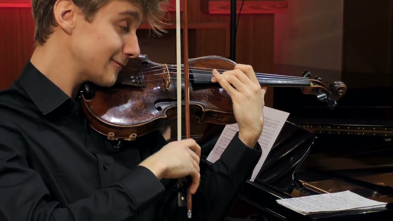 Karłowicz &ndash; Violin Concerto Op. 8, Allegro moderato, Krzysztof Dawidowicz &ndash; violin