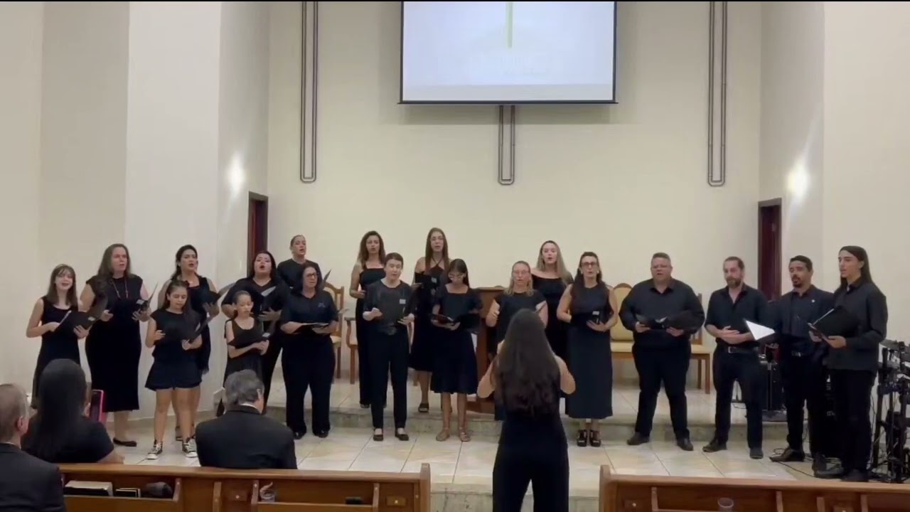 Ele é Exaltado - Coral Vozes em Adoração  IPVB